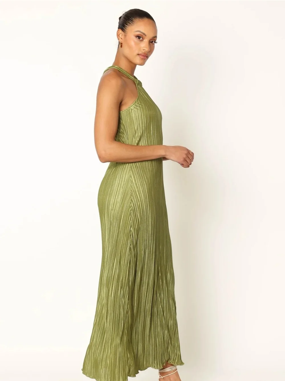 Petal & Pup Olive Halter Pleated Midi Dress - Picture 3 of 9